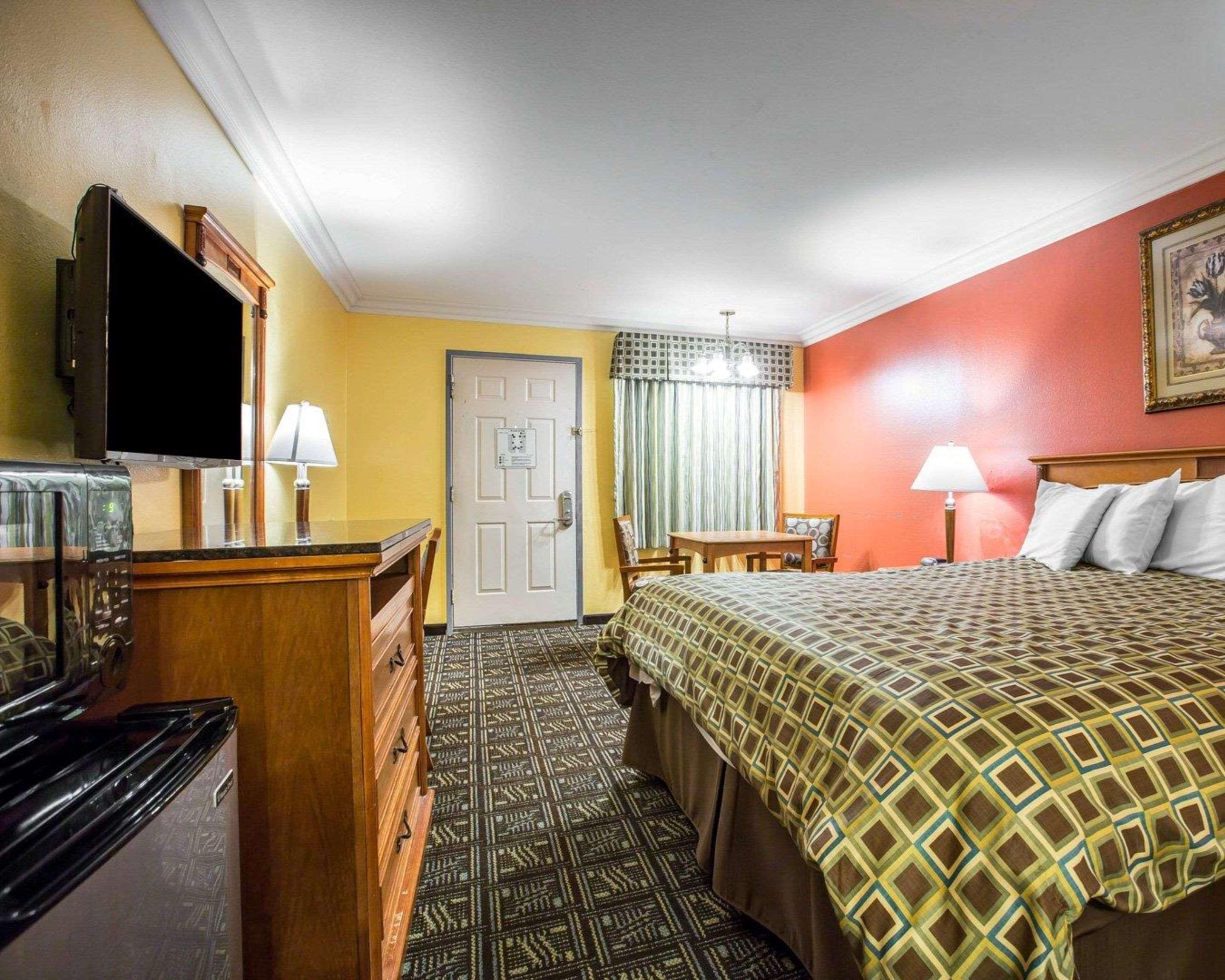 Rodeway Inn Old Town Temecula Zewnętrze zdjęcie