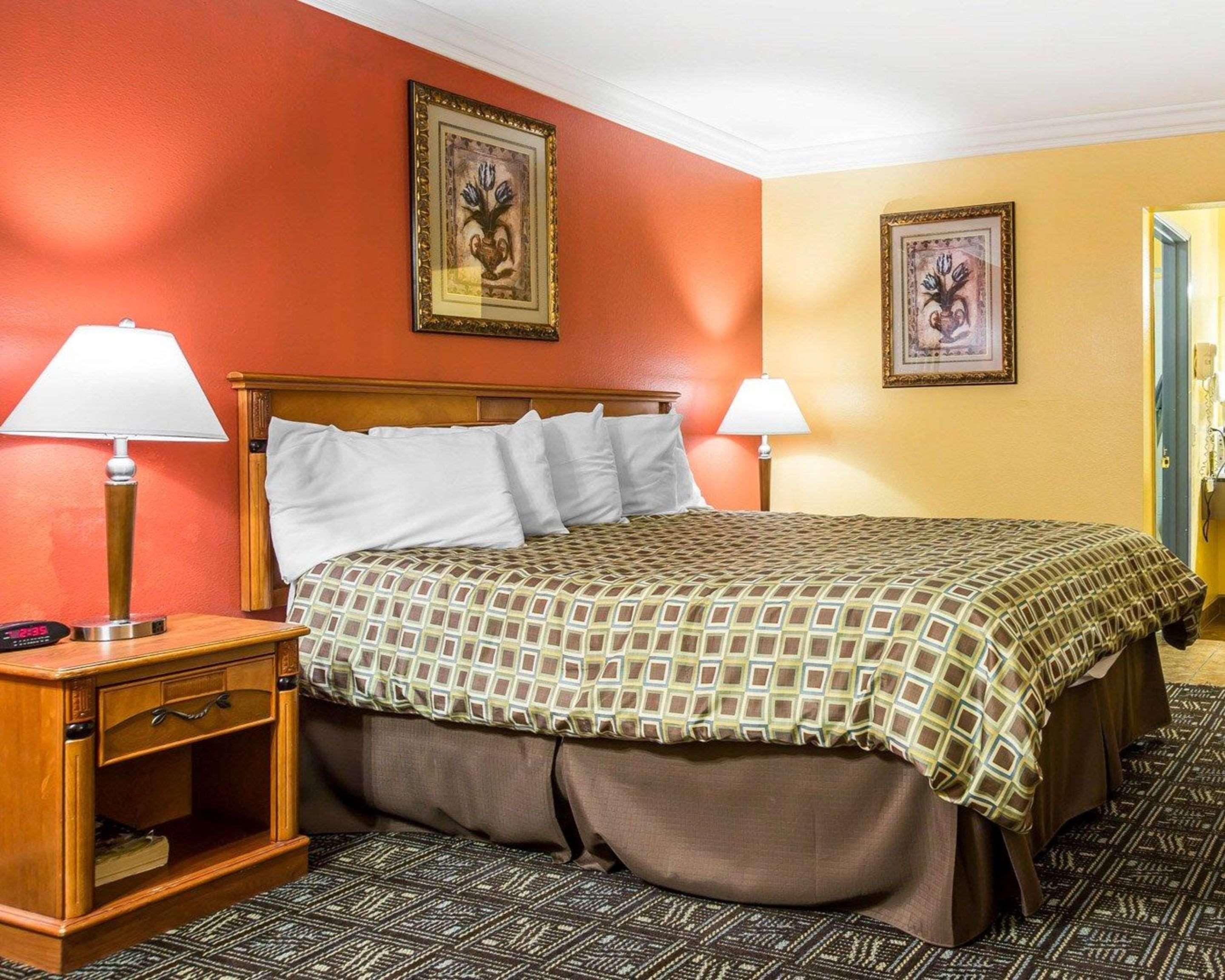 Rodeway Inn Old Town Temecula Zewnętrze zdjęcie